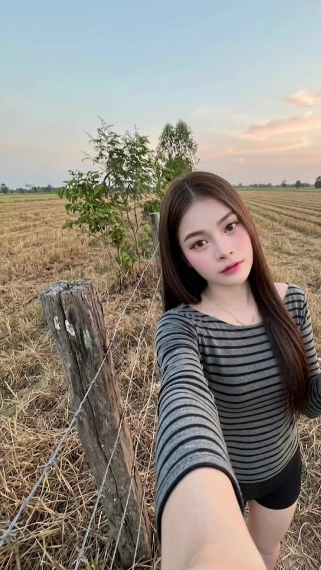 @😻