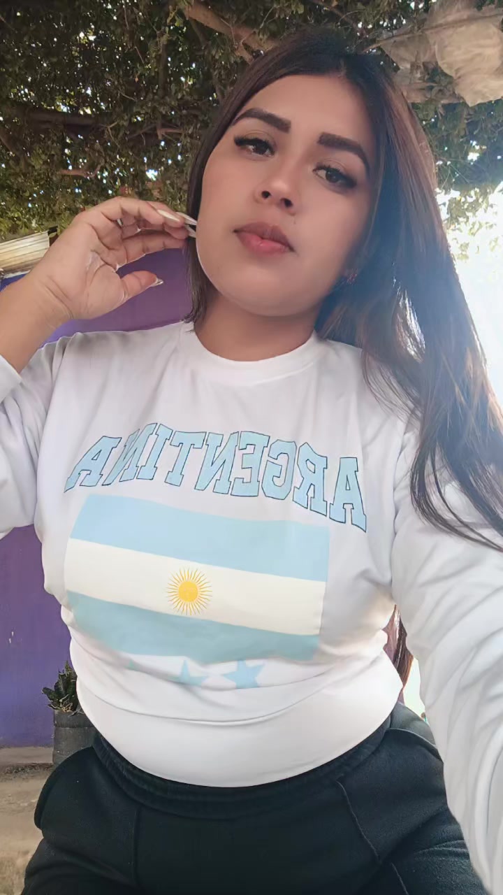 @Yunely ✨