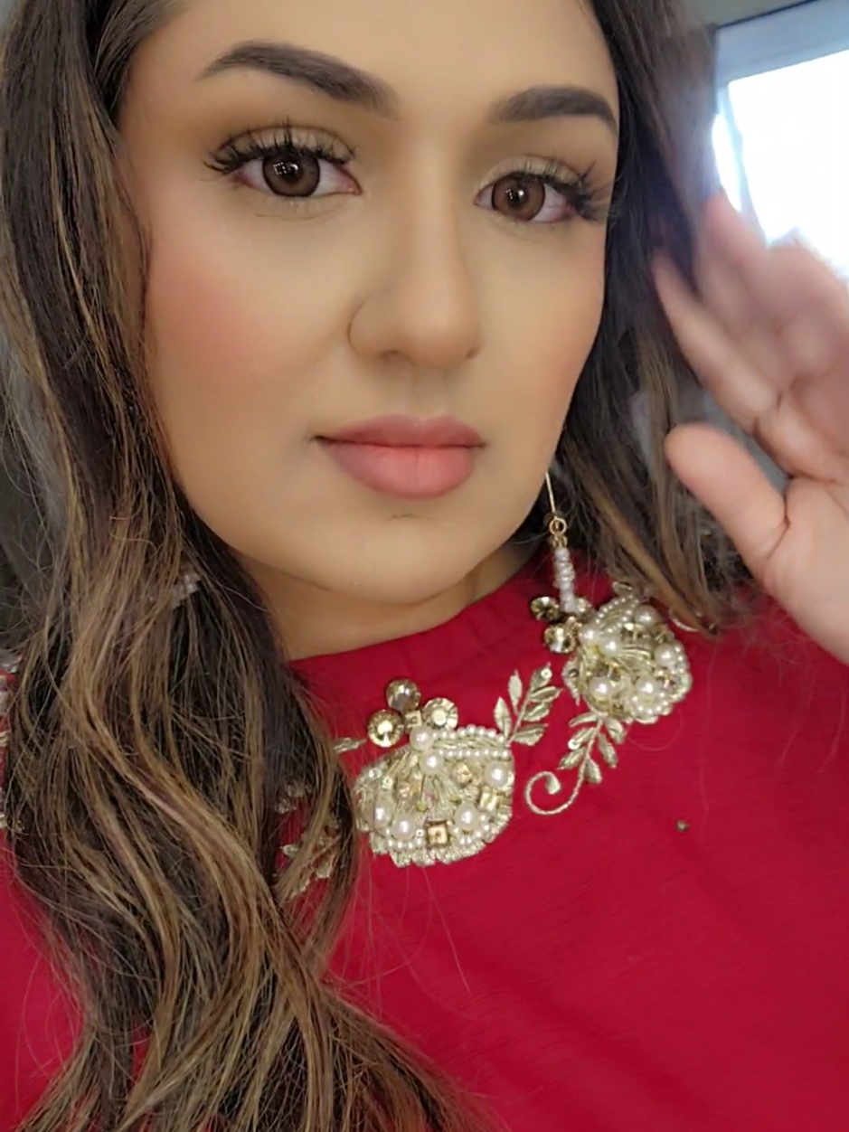 @Jiya🇨🇦