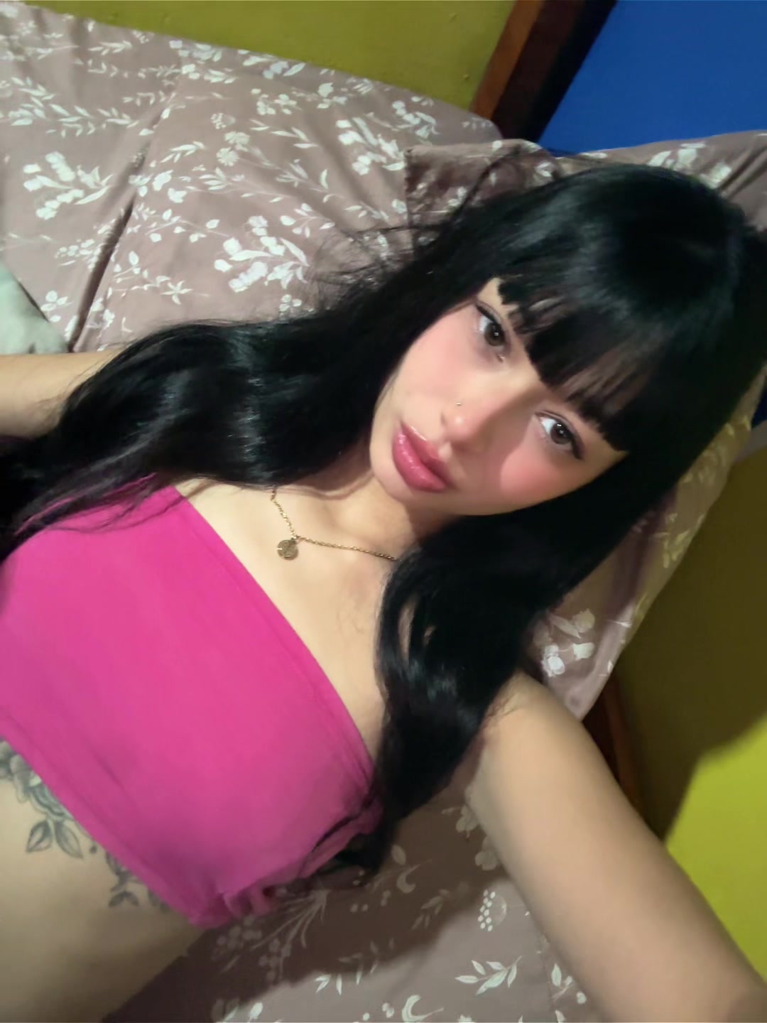 @Lara 💋🥷