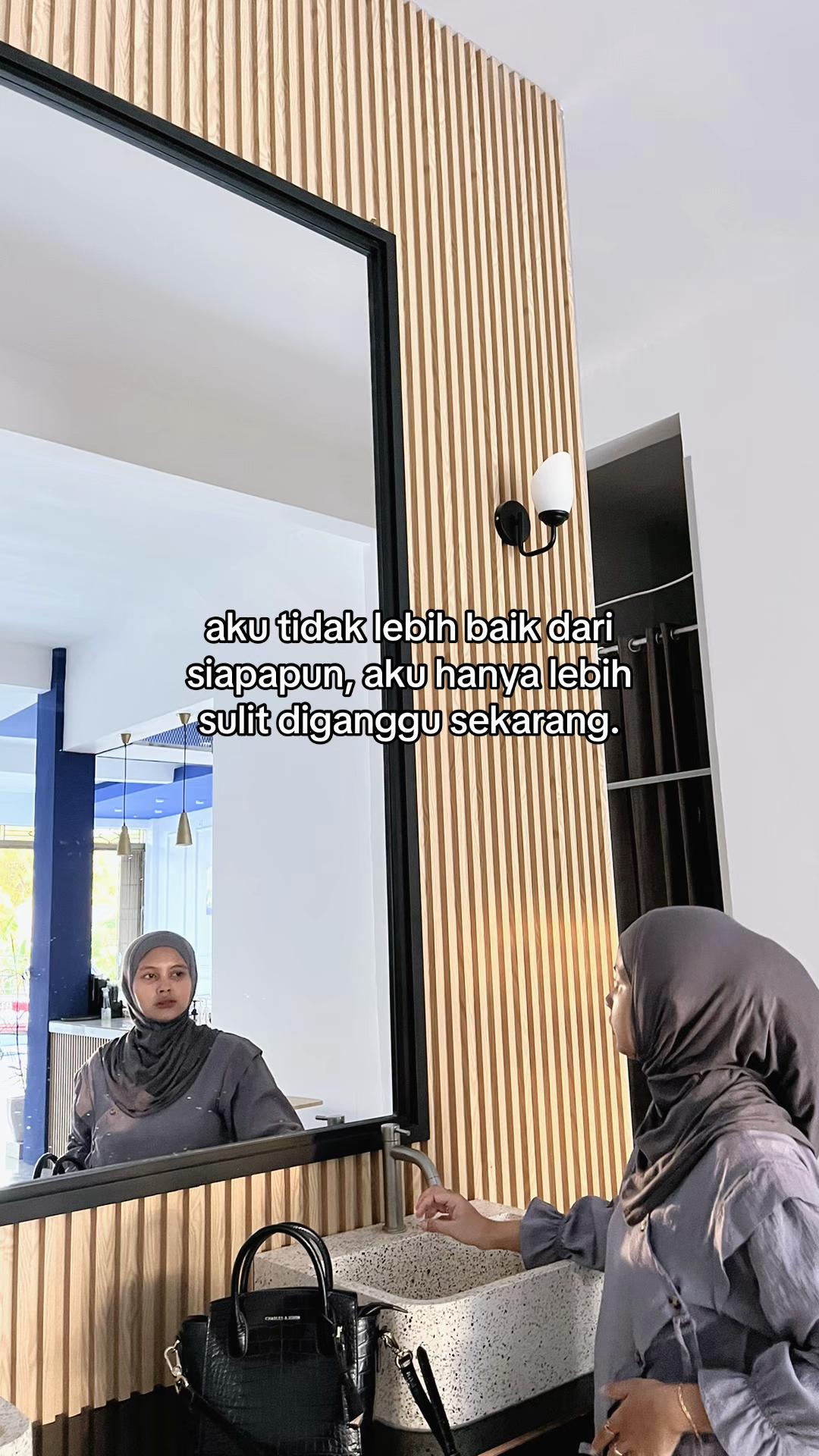 @๐
๐๐