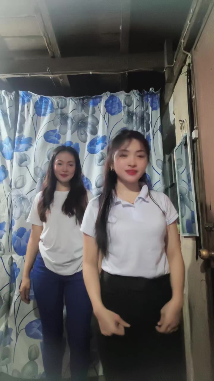 @lourilyn