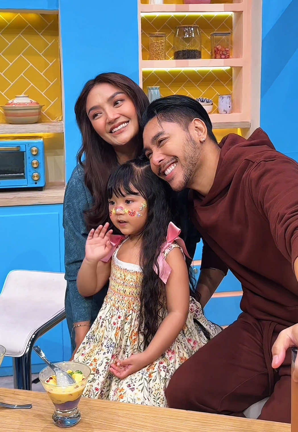 @KrisJiana & Siti Badriah