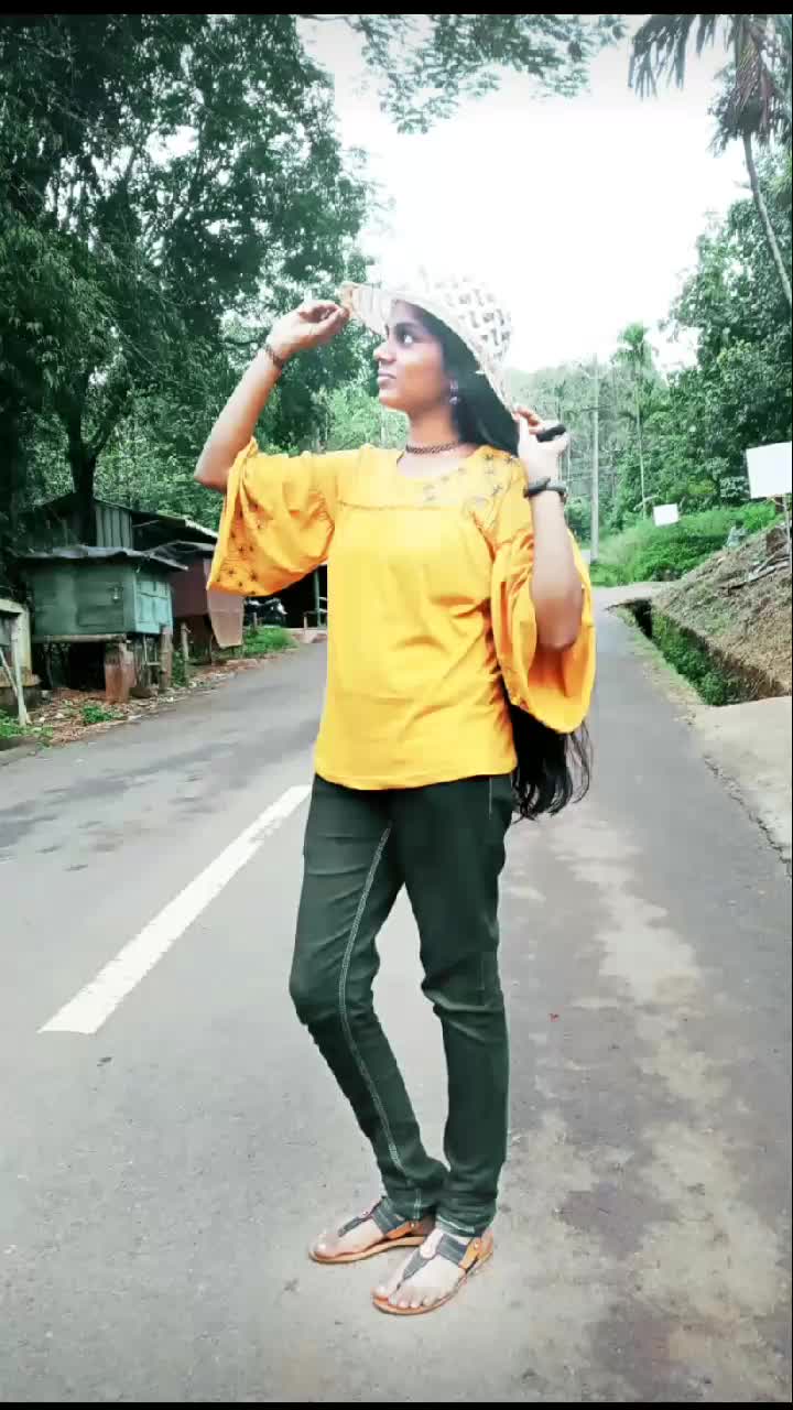 @CHINJUUUUS😎