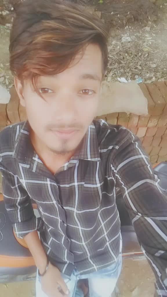 @Kapil Pandey