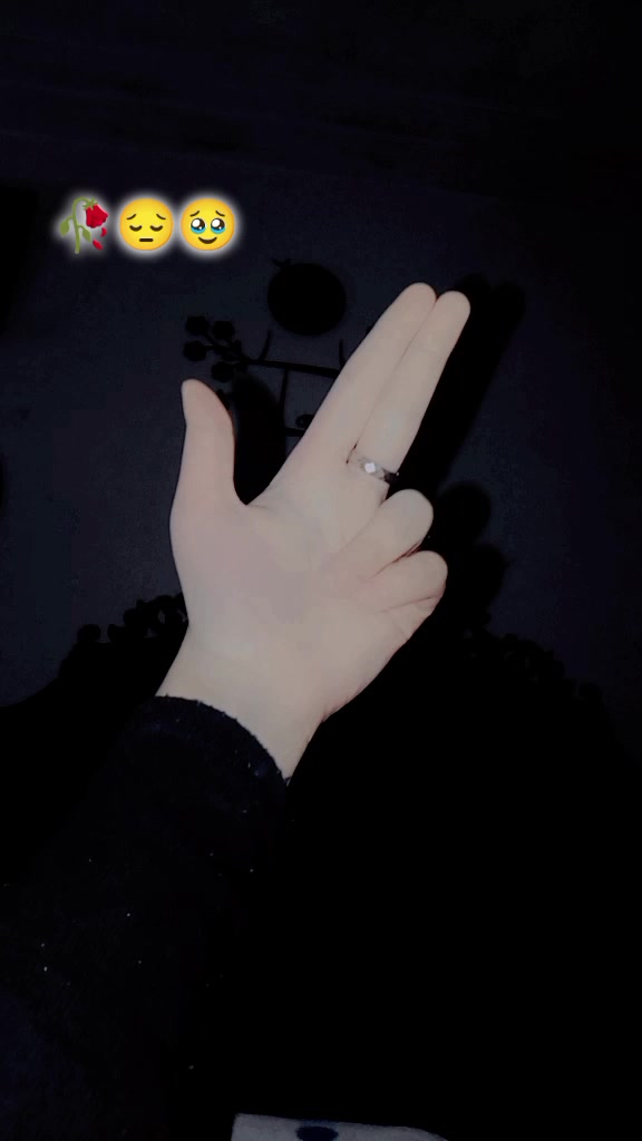@Billi🥰