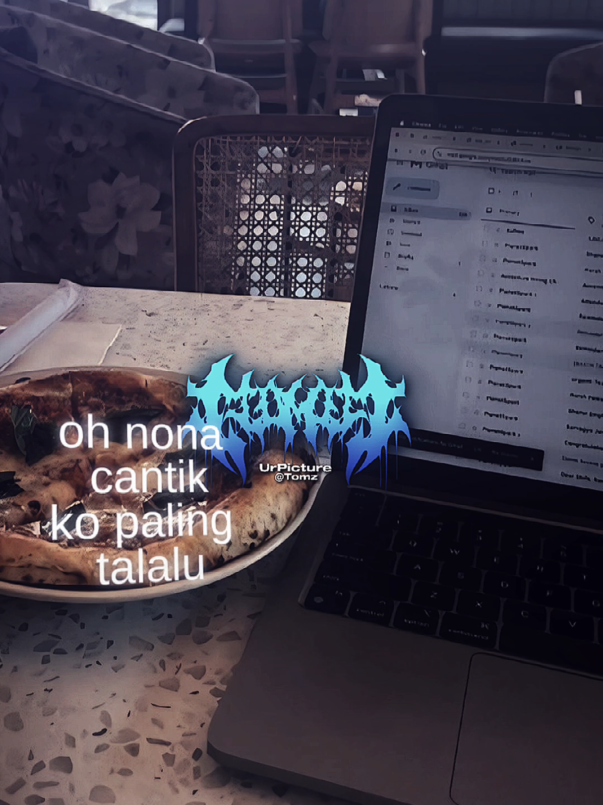 @Tomz 𝙏𝙚𝙢𝙥𝙡𝙖𝙩𝙚