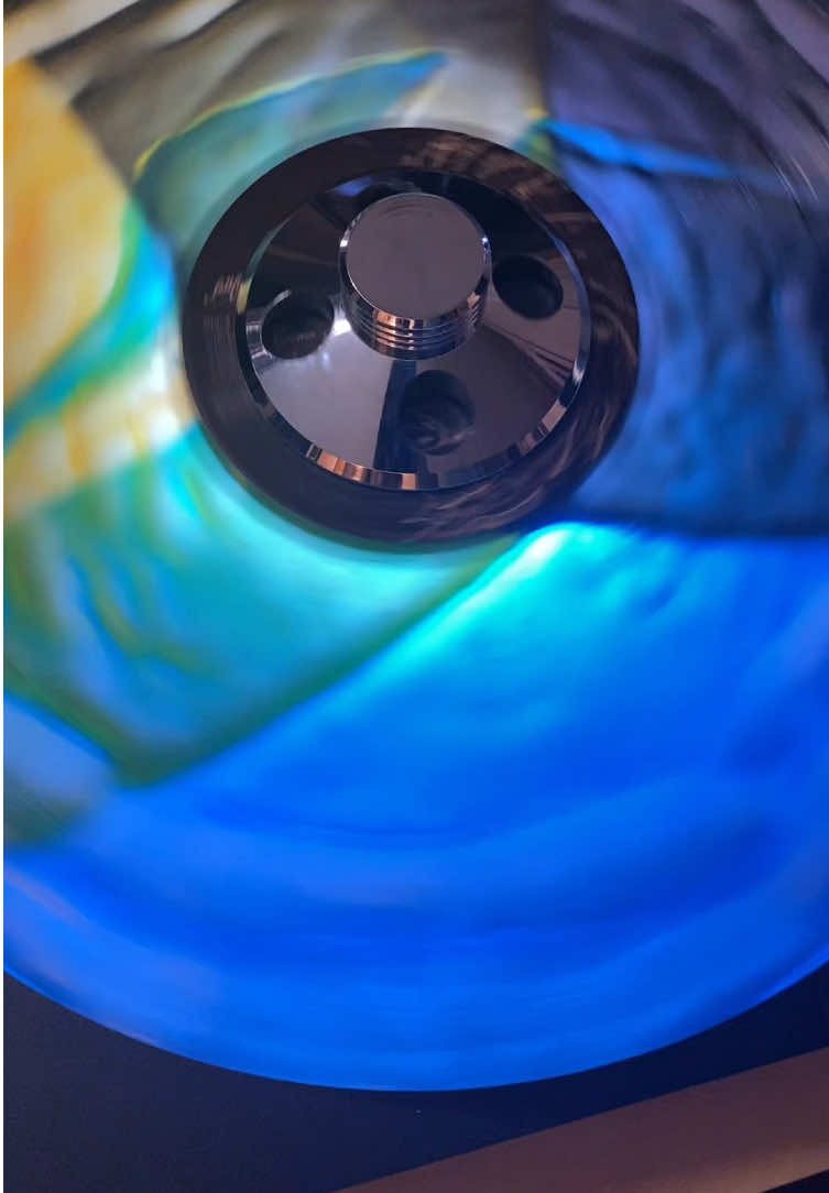 @Amber || Vinyl Collector☁️