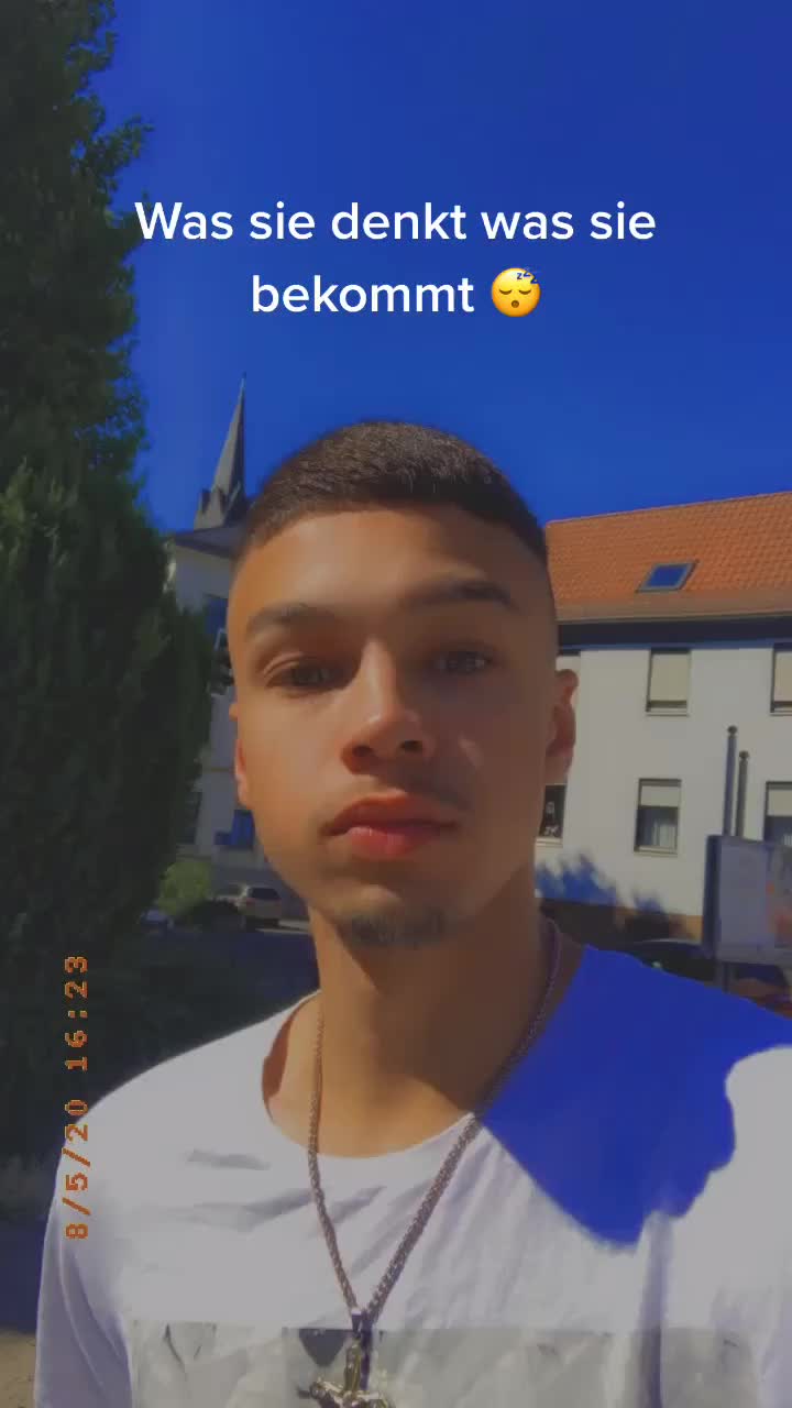 @Einfaachdeema