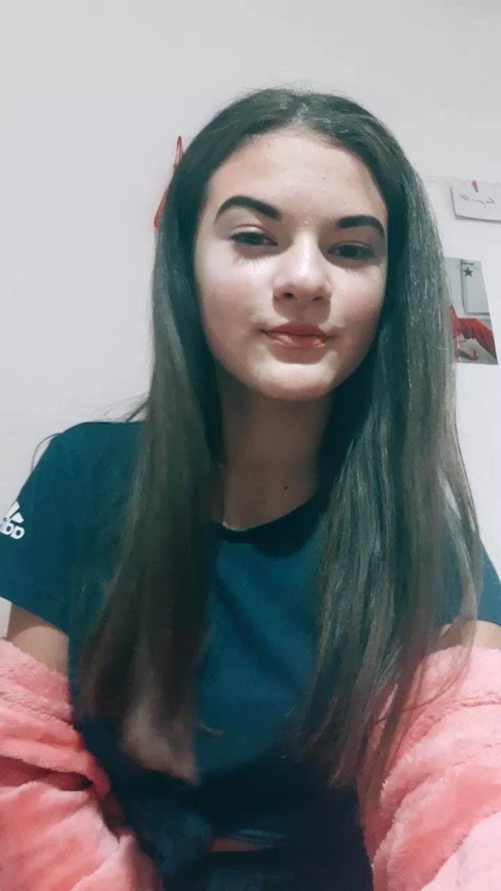 @𝓛𝓮𝓪 🎀