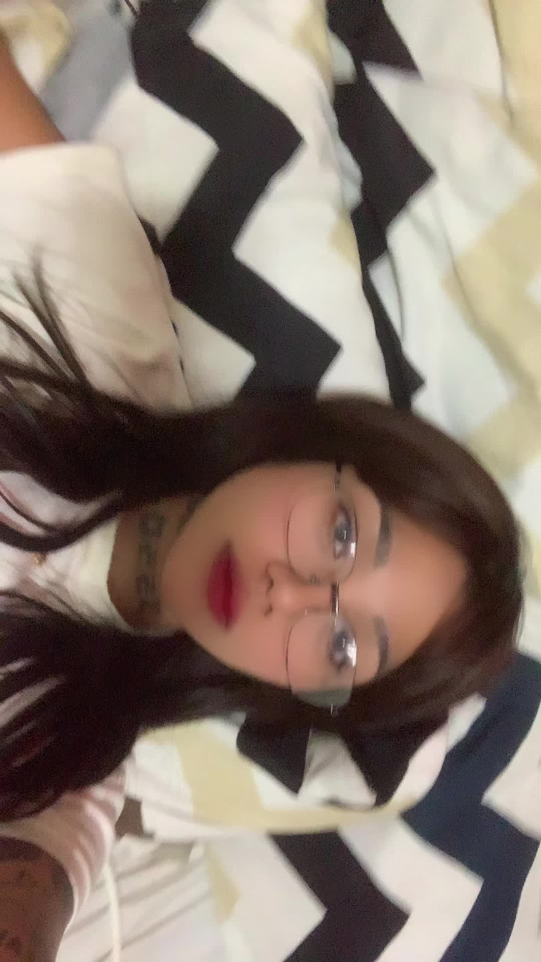 @Trixie Llanes
