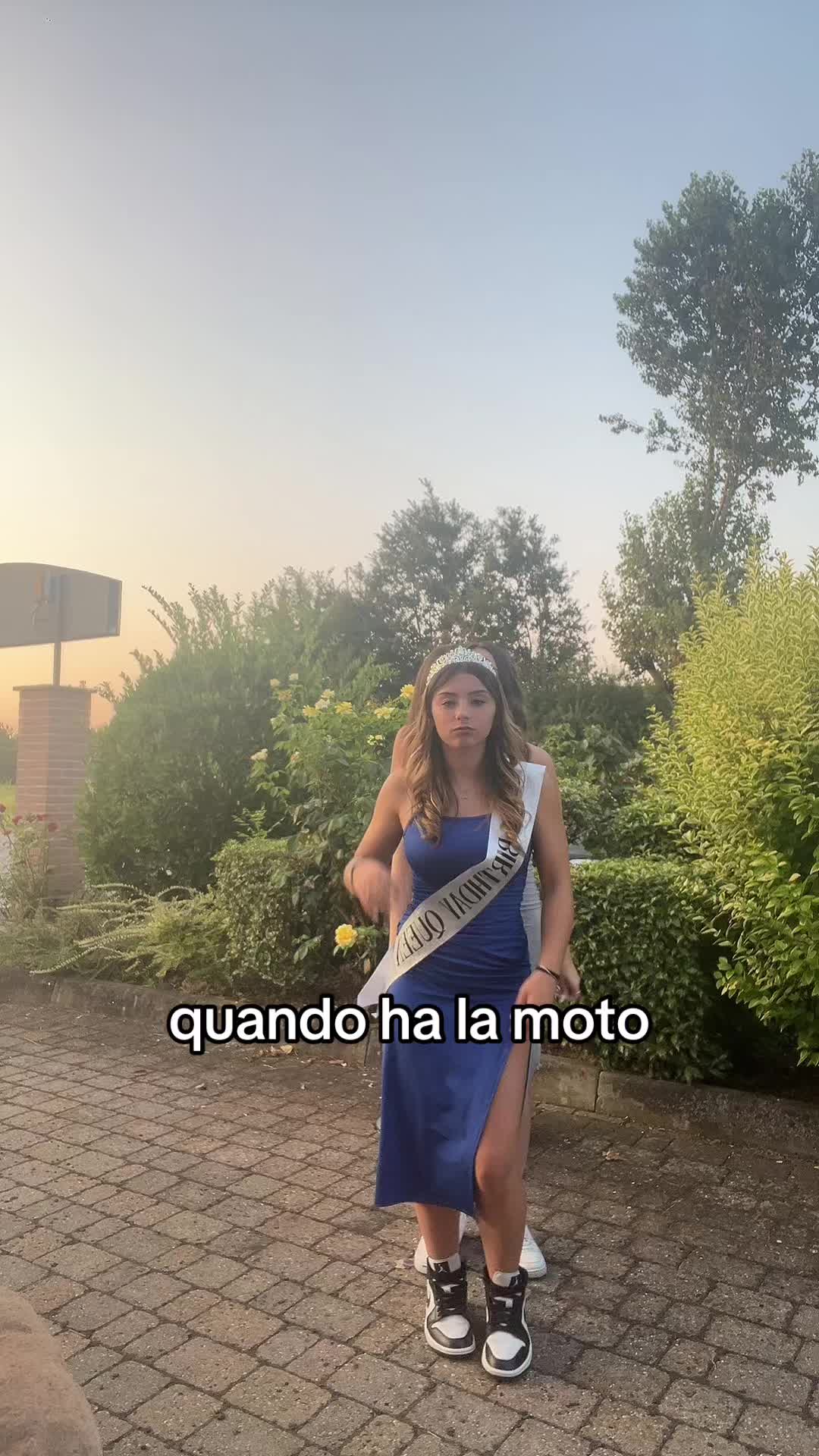 @𝐦𝐚𝐫𝐭𝐢