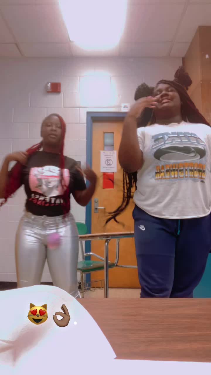 @who.tf._istiny