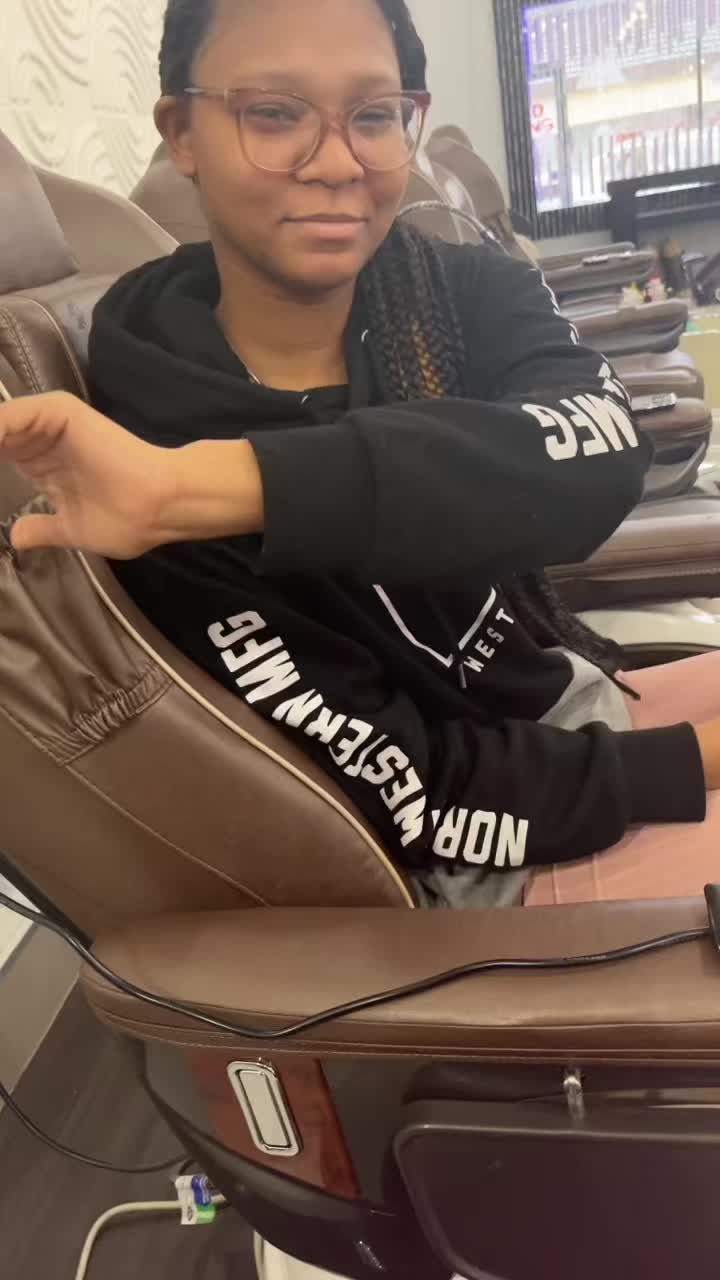 @Aireona Horton