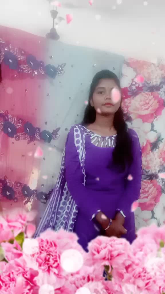 @sagarika Tung