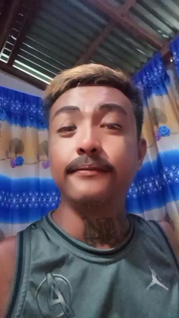 @MarlaloooCruz