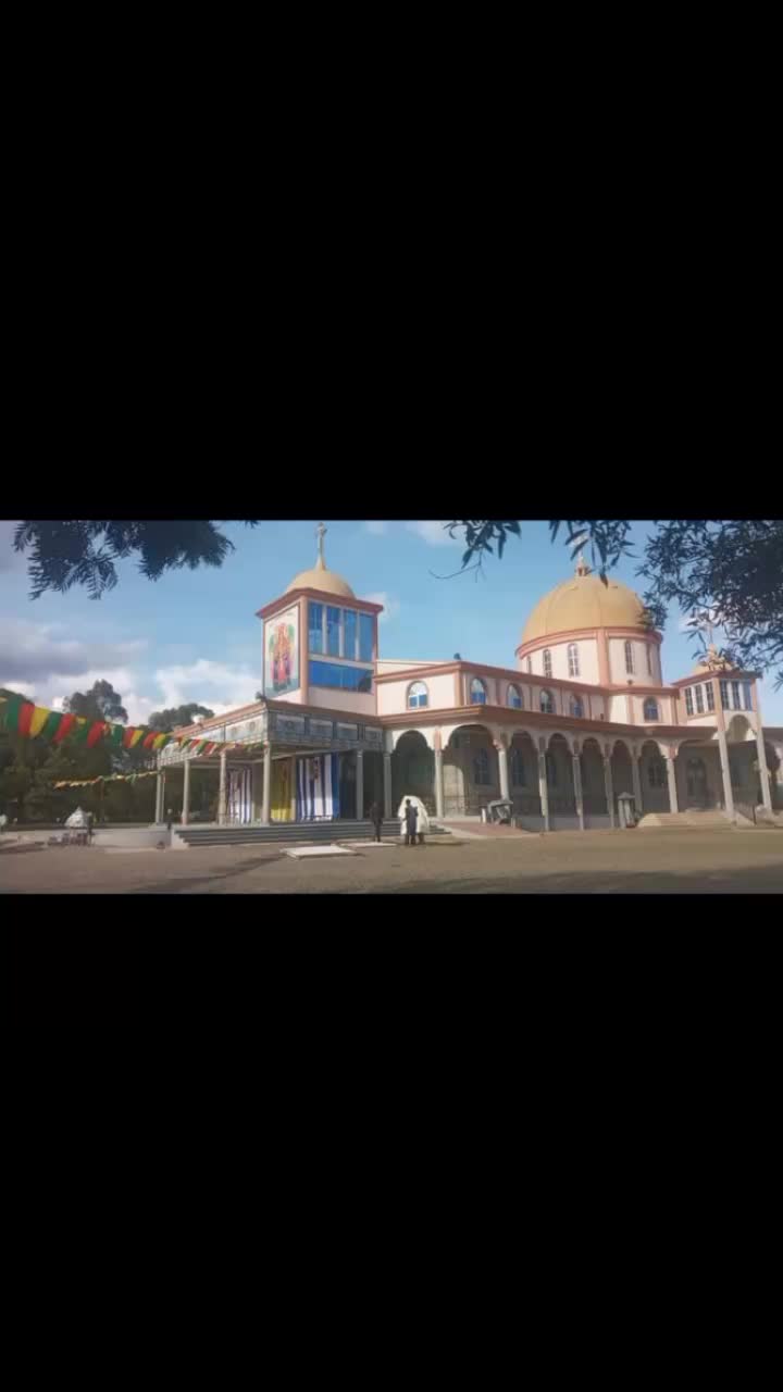 @መካኒሳ ደ/ገ/ቅ/ሚካኤል ካቴድራል