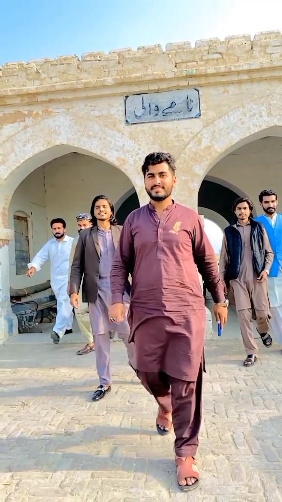 @KAMI Khokhar💫