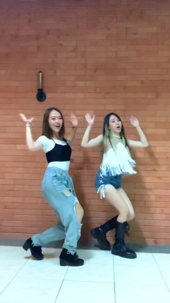 @IdenticalDance