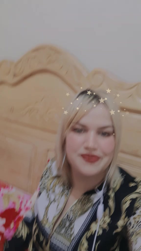 @Loubna Issgn