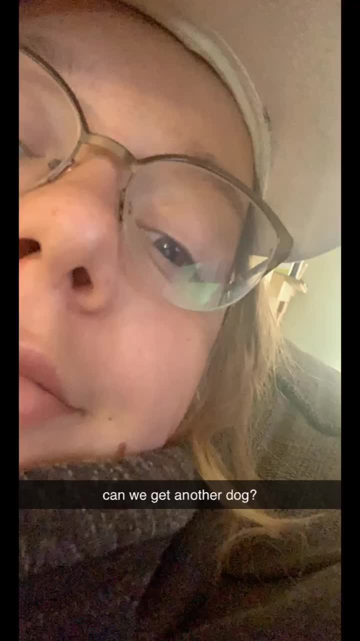@Chlo