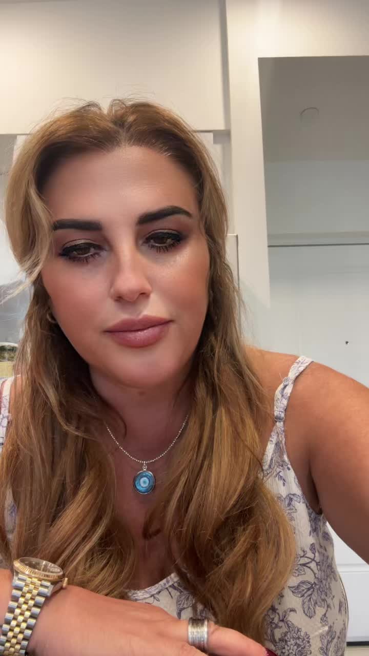 @Denia🦋🦋