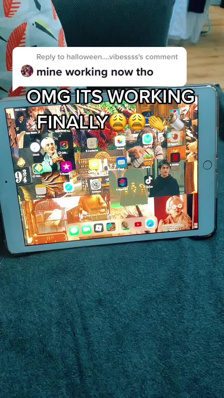 @Roblox!