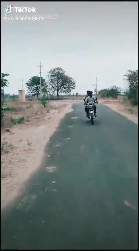 @ಗಾಂಚಲಿ ಹುಡ್ಗ