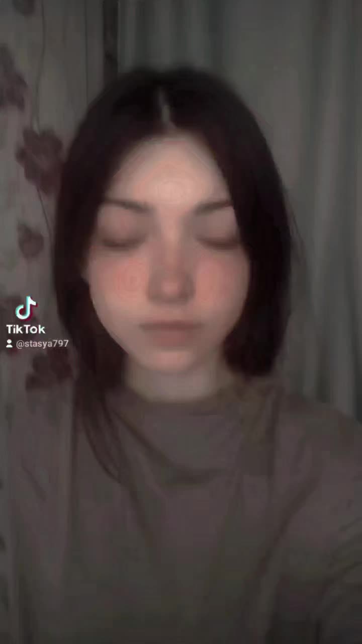 @....