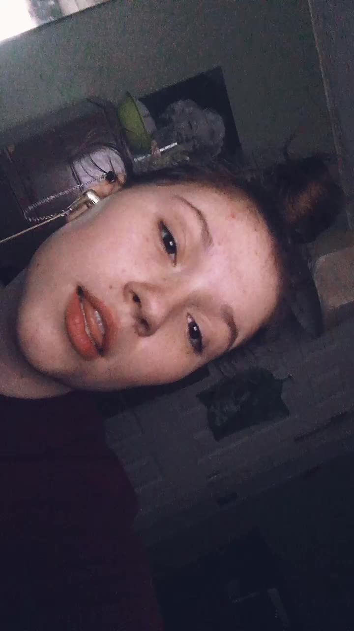 @💙👎🏼🗣