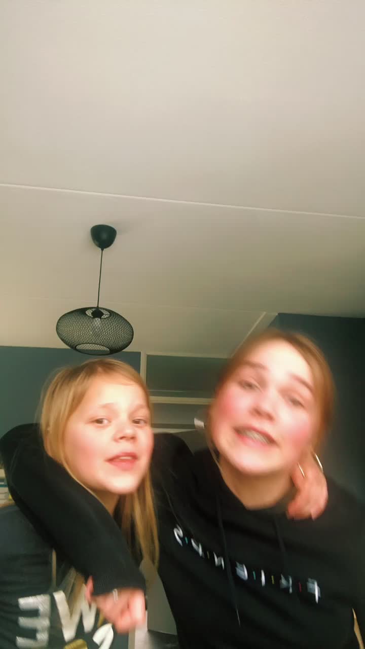 @Iris