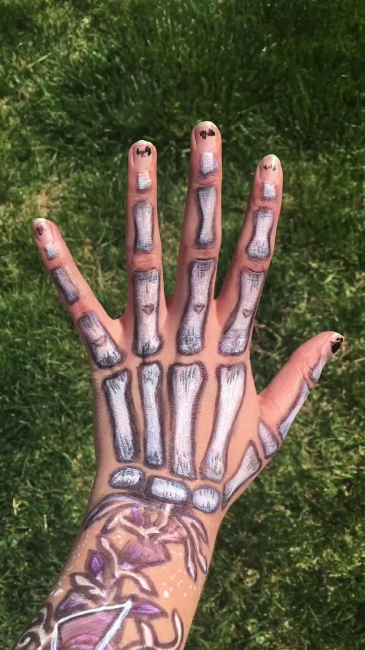 @art.with.averie