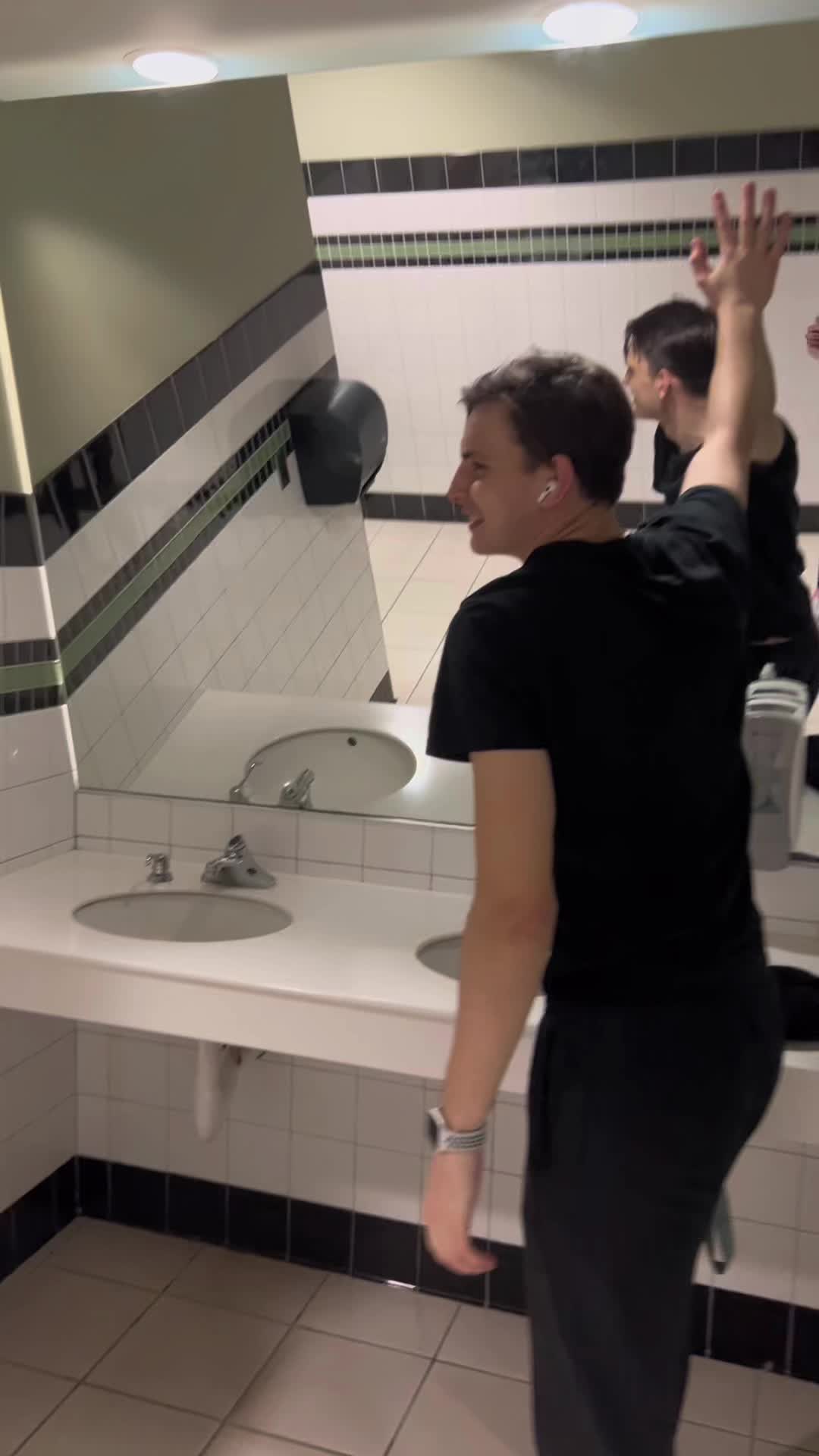 @Olivia
