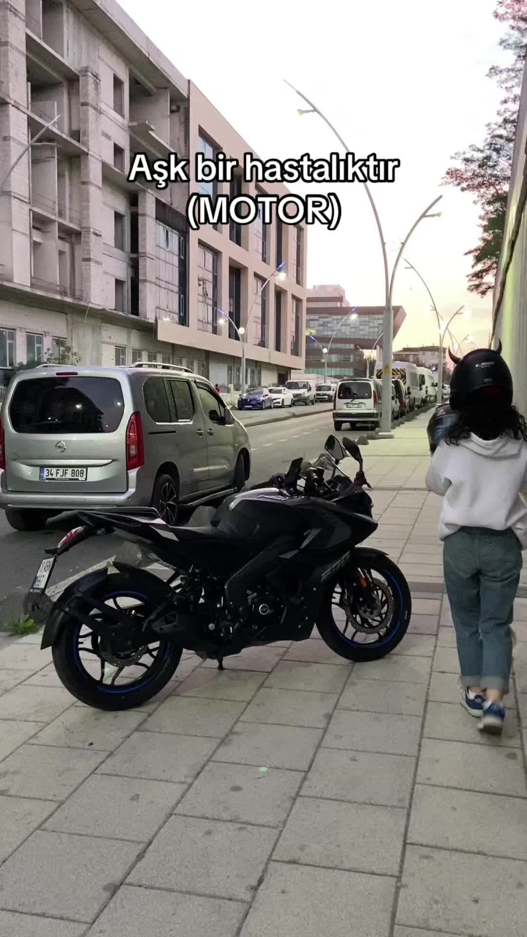 @Tuğba &Ouml;zt&uuml;rk
