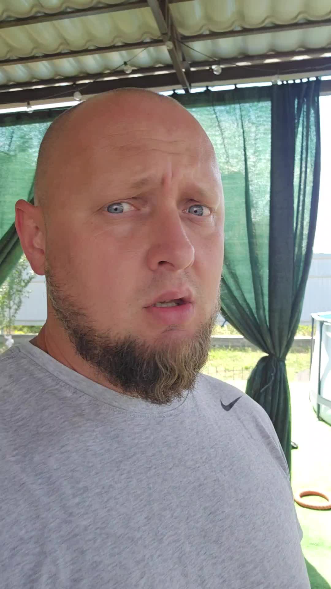 @Смешной Большой Папа