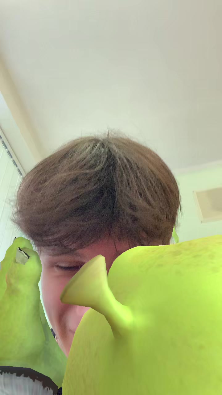 @anaxu1
