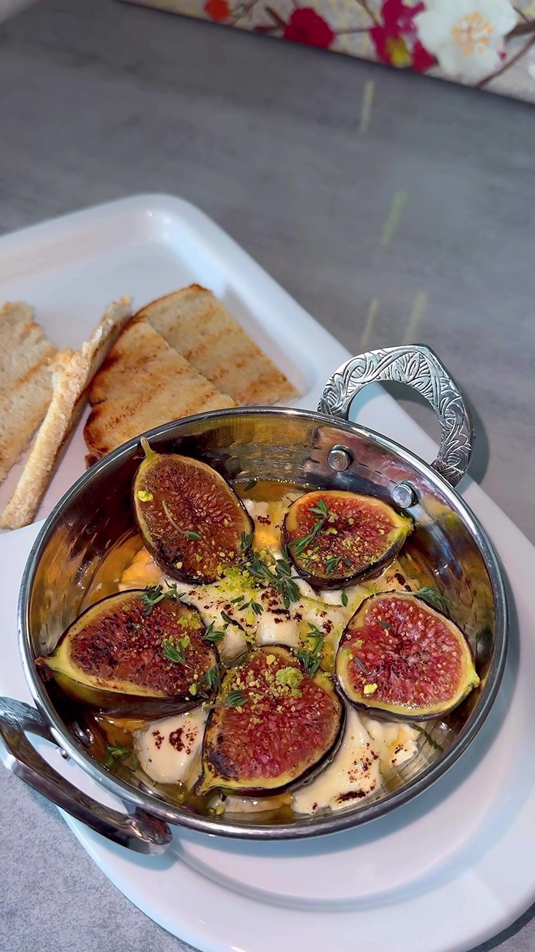 @surayaskitchen