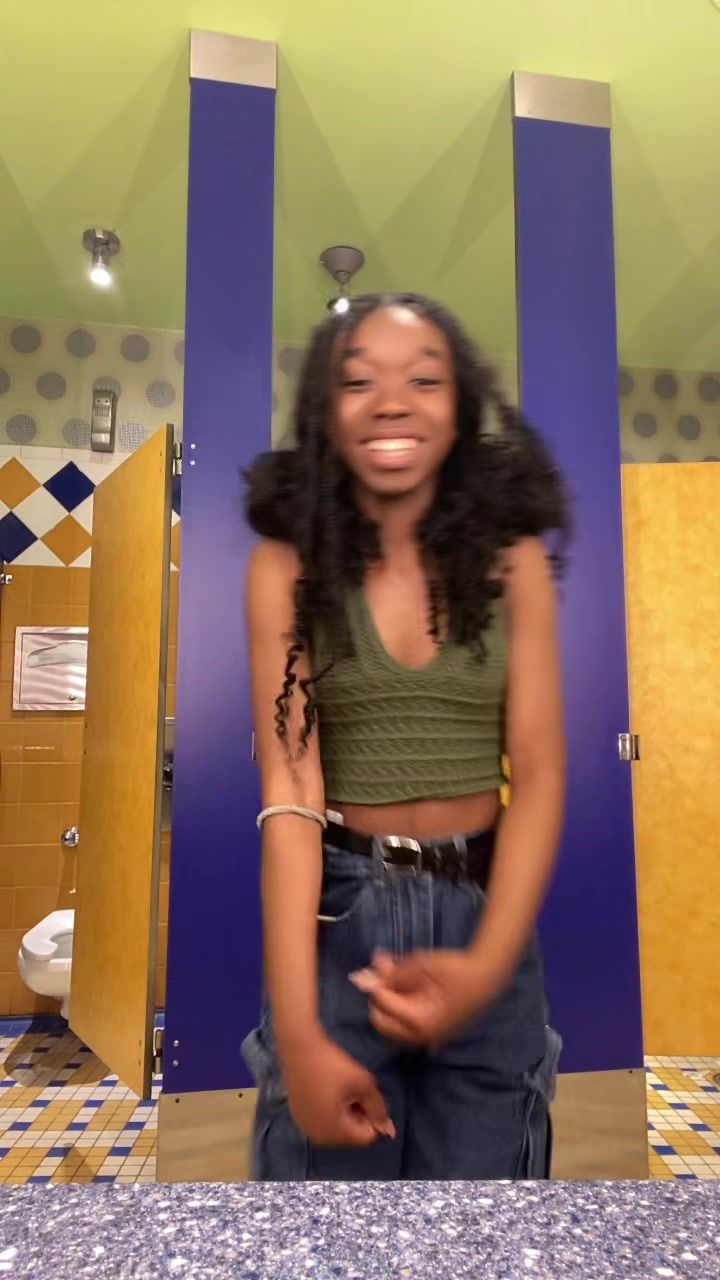 @Vanessa🤷🏾&zwj;♀️