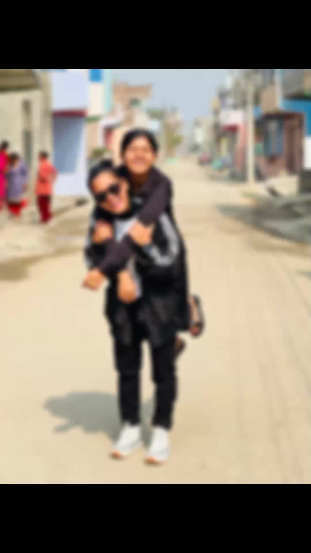 @R&agrave;mJ&ecirc;y🌚🐰😊