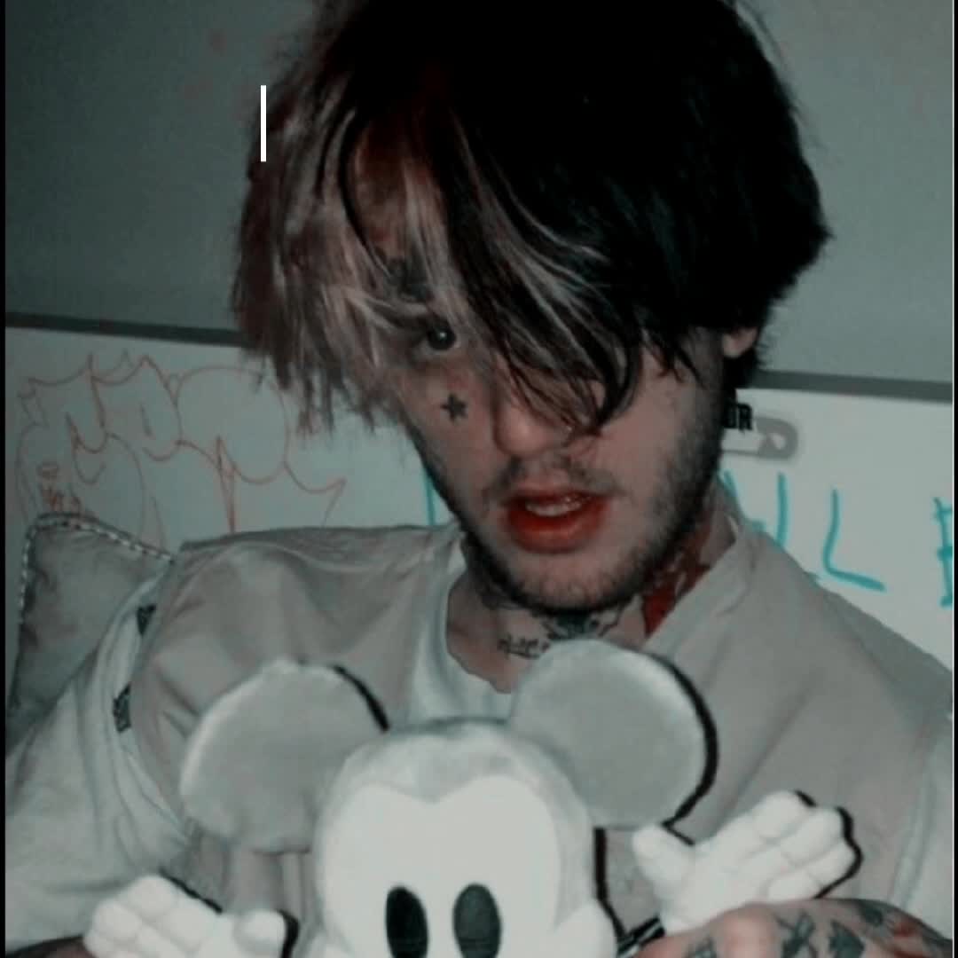 @<3