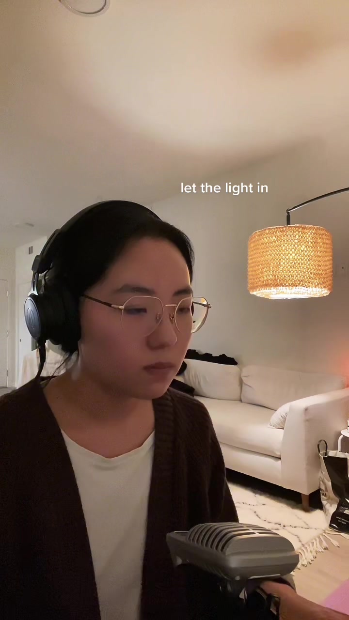 @aria liang