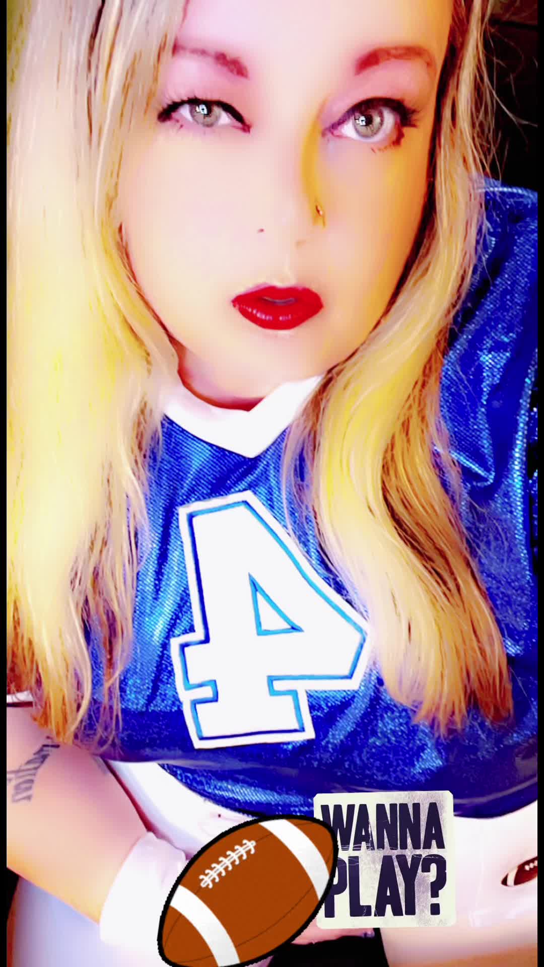 @Ellyn Marie170