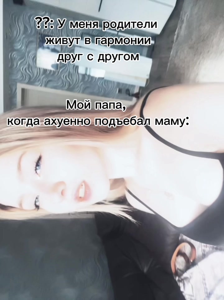 @_ 🎀ᗪᗩᖇIᗩ🎀__________E