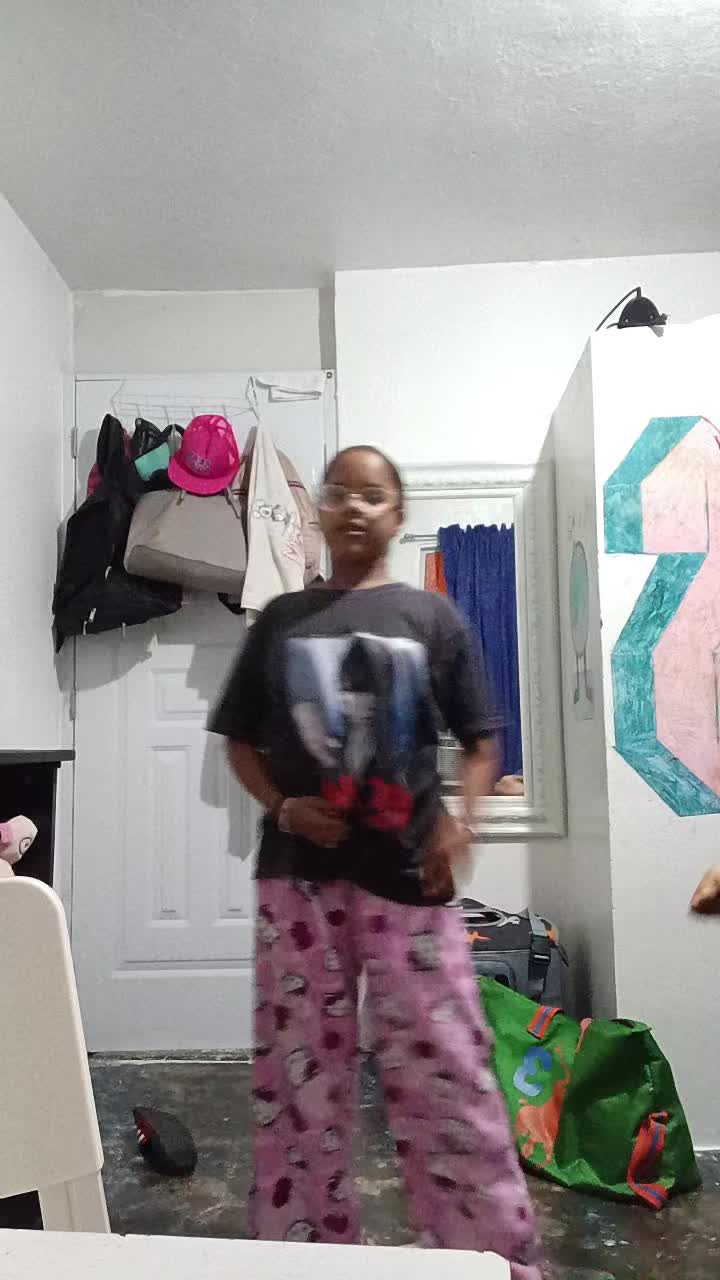 @HelloKitty67