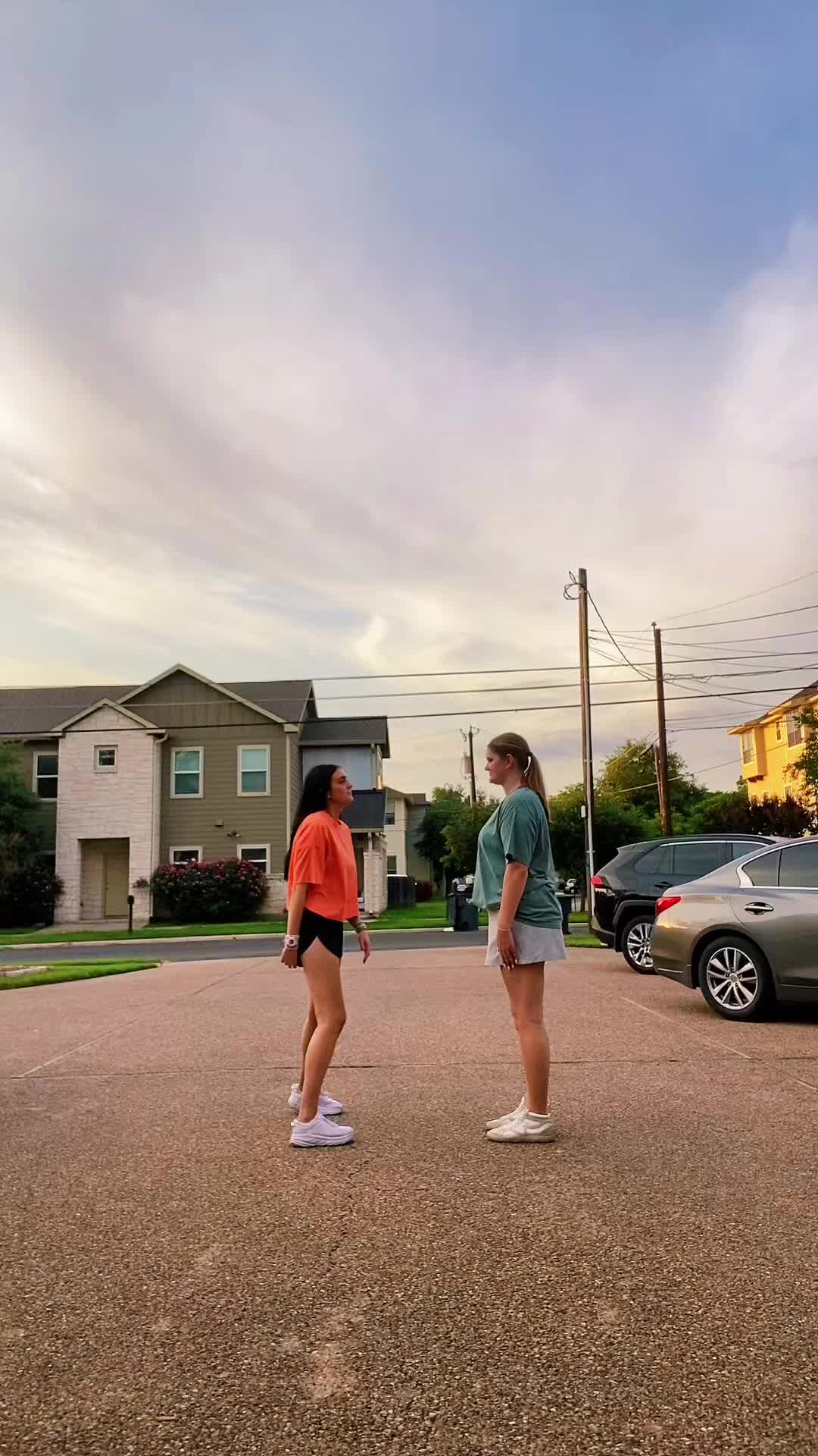 @Adrienne🤎🦆