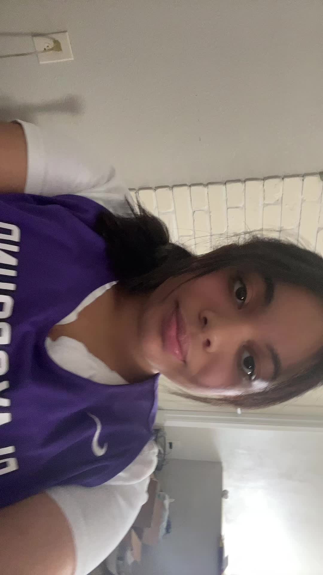 @Hi my name is janaya