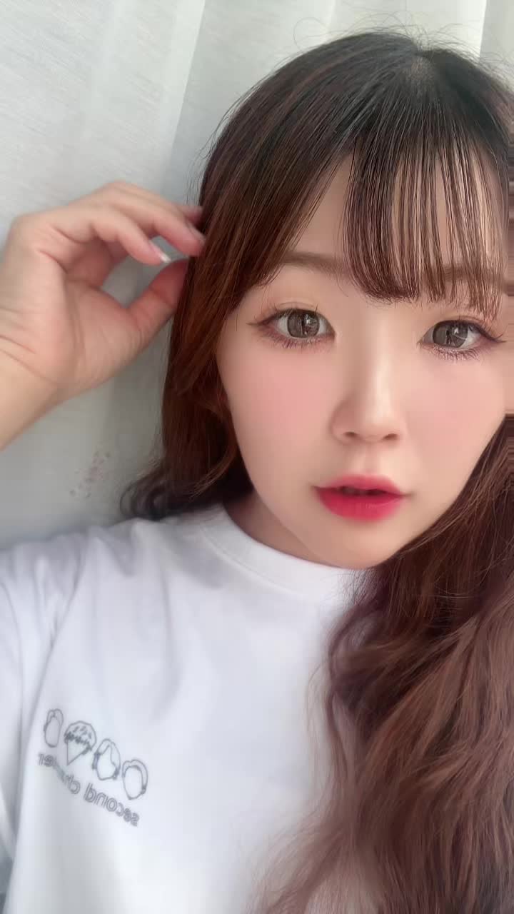 @まゆちーず