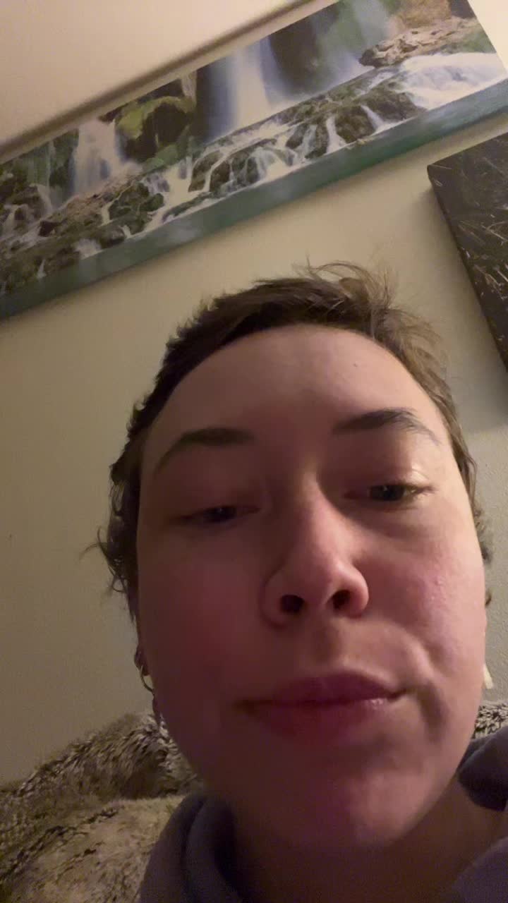 @angstygrandma_