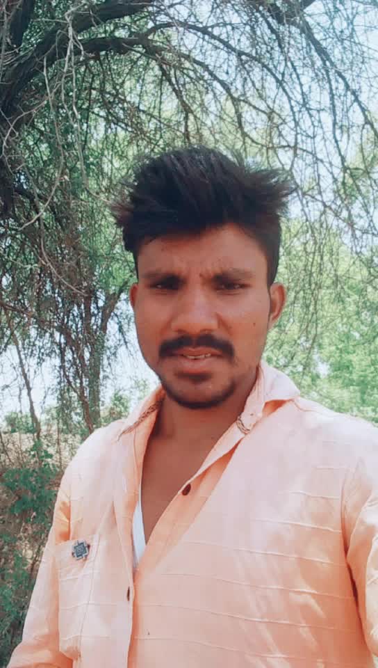 @user 47028592