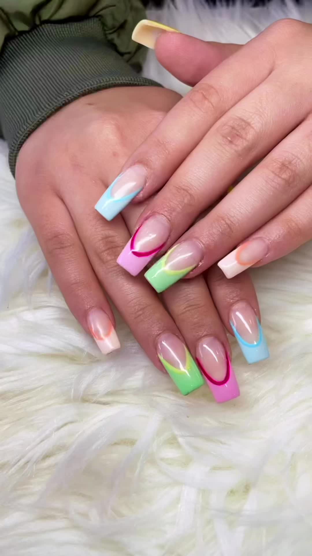 @BOREHAMWOOD&ensp;NAILS
